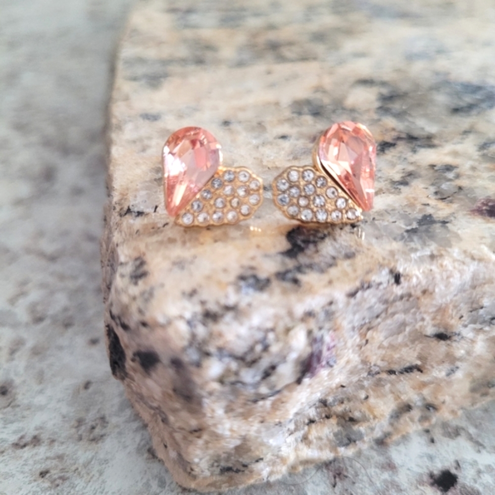 Pink & Gold Heart Earrings✨️